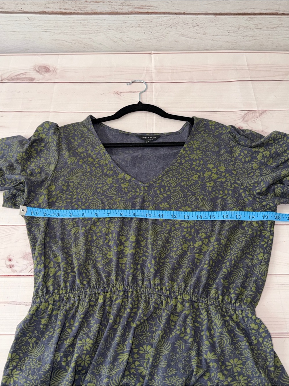 Lucky Brand Olive Green Floral V-Neck Peplum Top Size Large - Picture 5 of 6